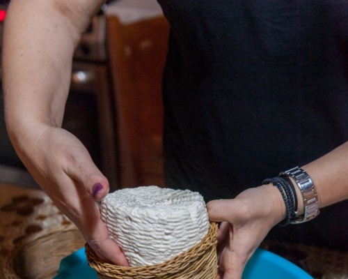 Η τέχνη της παρασκευής του τυριού Μελίπαστο στη Λήμνο