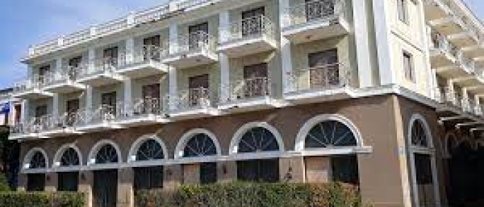 ΤΟ ΞΕΝΟΔΟΧΕΙΟ “ΚΑΣΤΡΟ” ΣΤΗ ΜΥΡΙΝΑ